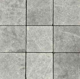 FO Nero Marquina 6"x6" Tumbled Marble Stone