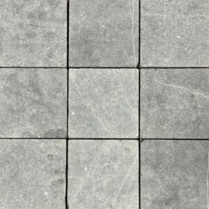 FO Nero Marquina 6"x6" Tumbled Marble Stone
