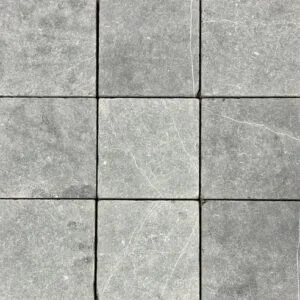 FO Nero Marquina 6"x6" Tumbled Marble Stone